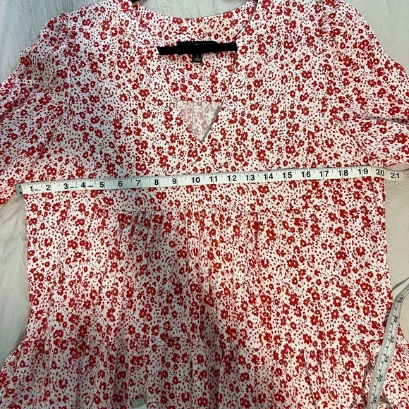 Tuckernuck Pomander Place Scarlet
Ditsy Floral Kenzo Mini Dress SZ L NWOT - Picture 8 of 9